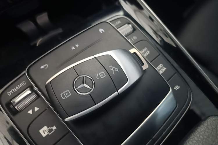 Used Mercedes-Benz GLB 2021 GLB 200 Fashion Model Vehicle Key