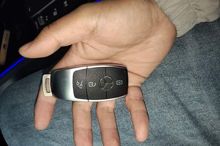 Used Mercedes-Benz GLB 2021 GLB 200 Fashion Model Vehicle Key