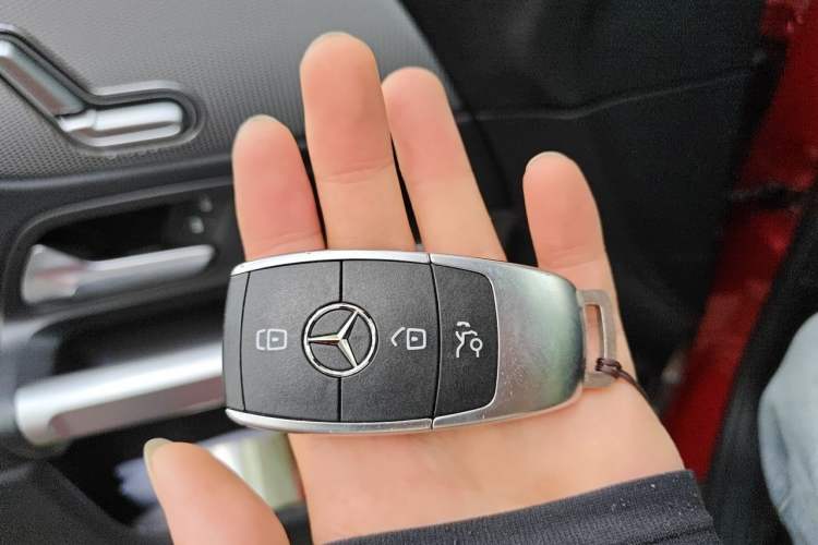 Used Mercedes-Benz GLB 2021 GLB 180 Dynamic Edition Vehicle Key