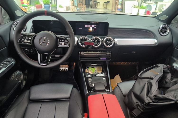 Used Mercedes-Benz GLB 2021 GLB 200 Dynamic Edition Center Console