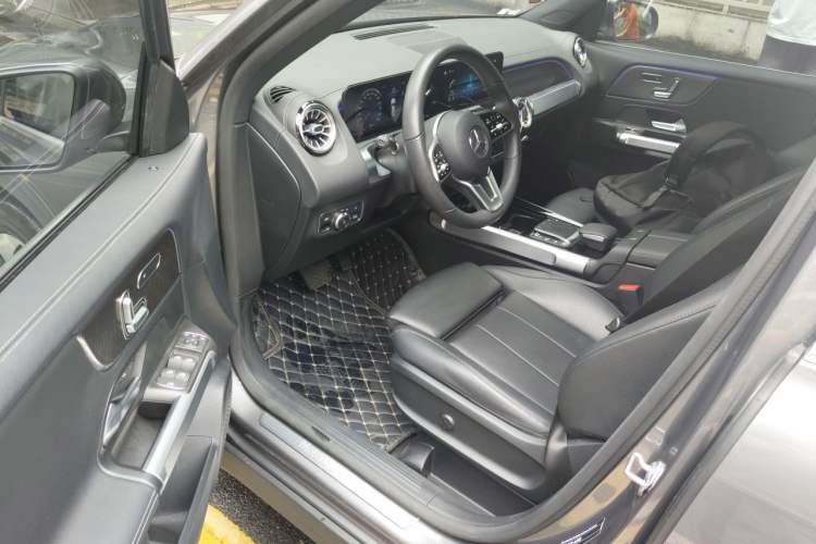Used Mercedes-Benz GLB 2021 GLB 200 Fashion Model Driver Seat