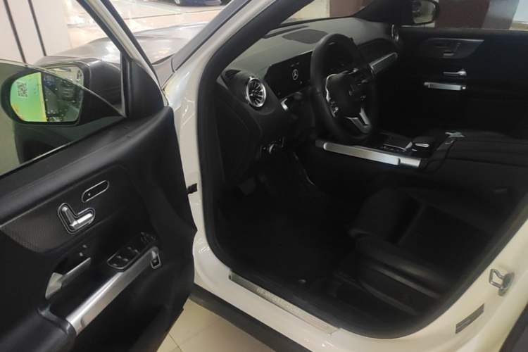Used Mercedes-Benz GLB 2021 GLB 200 Fashion Model Driver Seat