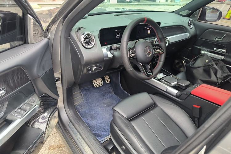 Used Mercedes-Benz GLB 2021 GLB 200 Dynamic Edition Driver Seat