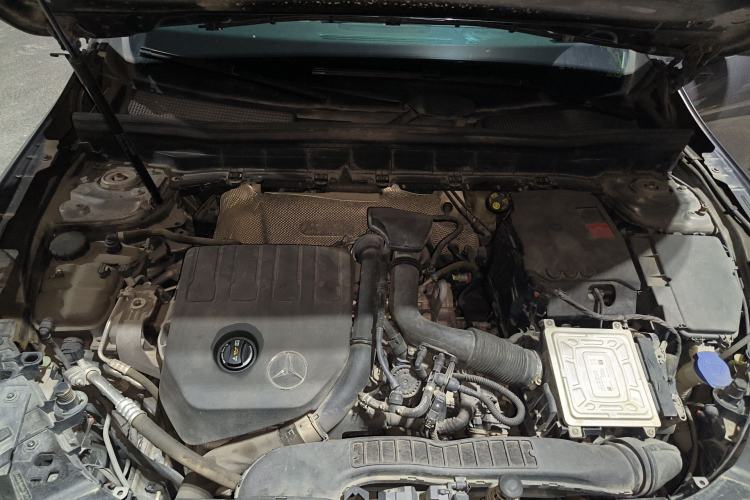 Used Mercedes-Benz GLB 2021 GLB 200 Dynamic Edition Engine Bay