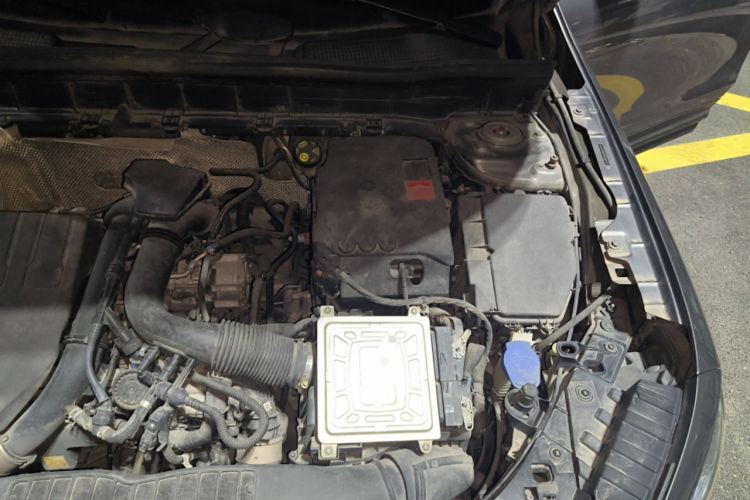 Used Mercedes-Benz GLB 2021 GLB 200 Dynamic Edition Engine Bay Left