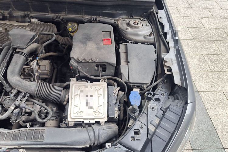 Used Mercedes-Benz GLB 2021 GLB 200 Dynamic Edition Engine Bay Left