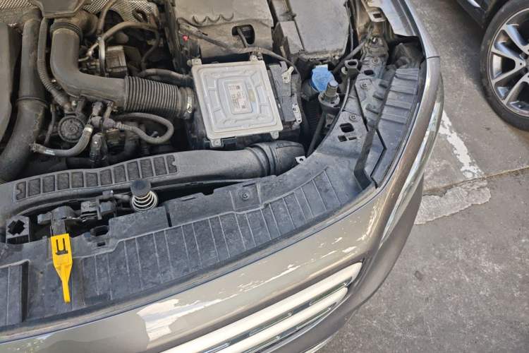Used Mercedes-Benz GLB 2021 GLB 200 Fashion Model Engine Bay Left