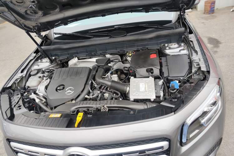 Used Mercedes-Benz GLB 2021 GLB 200 Dynamic Edition Engine Bay