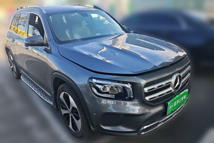 Used Mercedes-Benz GLB 2021 GLB 200 Fashion Model Front Right 45 Deg