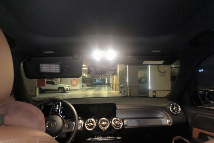 Used Mercedes-Benz GLB 2021 GLB 200 Dynamic Edition Headliner