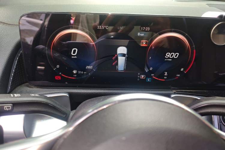 Used Mercedes-Benz GLB 2021 GLB 200 Fashion Model Instrument Cluster