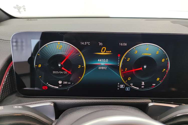 Used Mercedes-Benz GLB 2021 GLB 200 Dynamic Edition Instrument Cluster