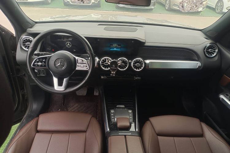 Used Mercedes-Benz GLB 2021 GLB 200 Dynamic Edition Interior 1