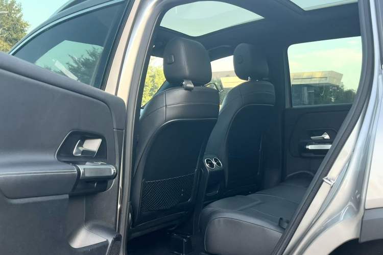 Used Mercedes-Benz GLB 2021 GLB 180 Fashion Model Interior 3