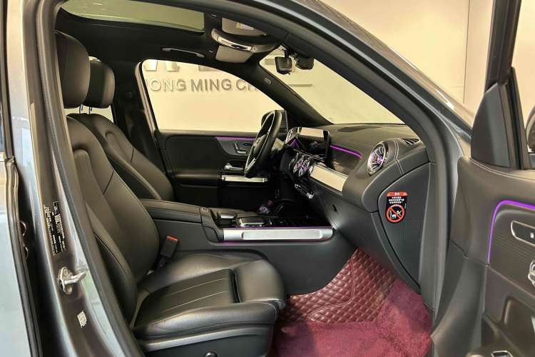 Used Mercedes-Benz GLB 2021 GLB 200 Fashion Model Interior 4