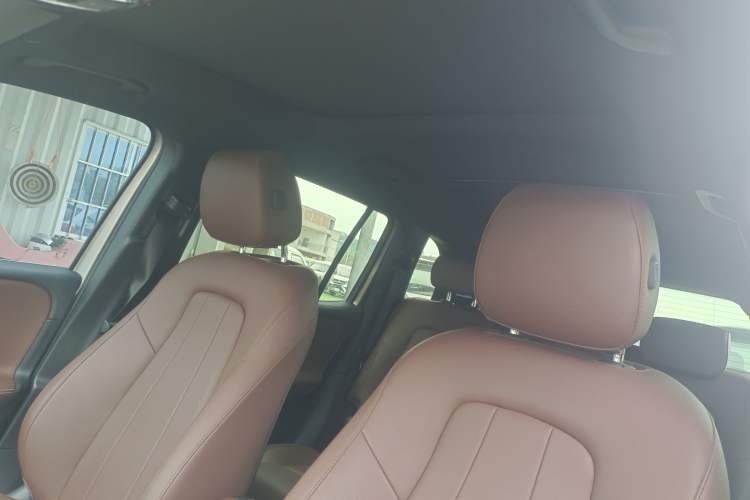 Used Mercedes-Benz GLB 2021 GLB 200 Dynamic Edition Interior 5