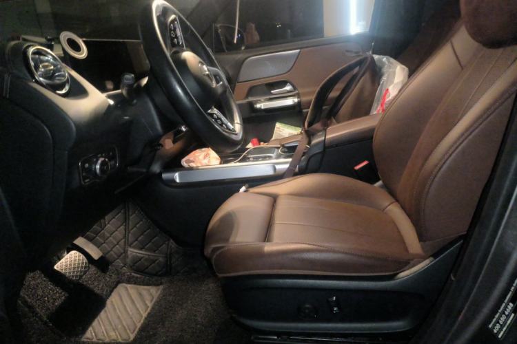 Used Mercedes-Benz GLB 2021 GLB 200 Dynamic Edition Left Front Seat