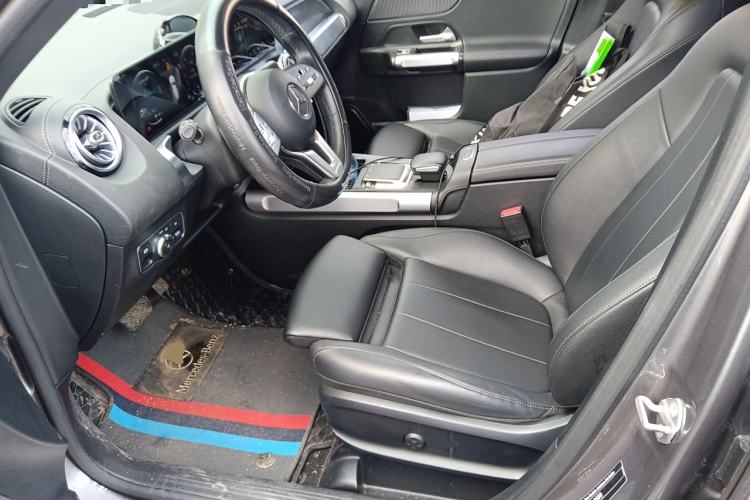 Used Mercedes-Benz GLB 2021 GLB 200 Dynamic Edition Left Front Seat