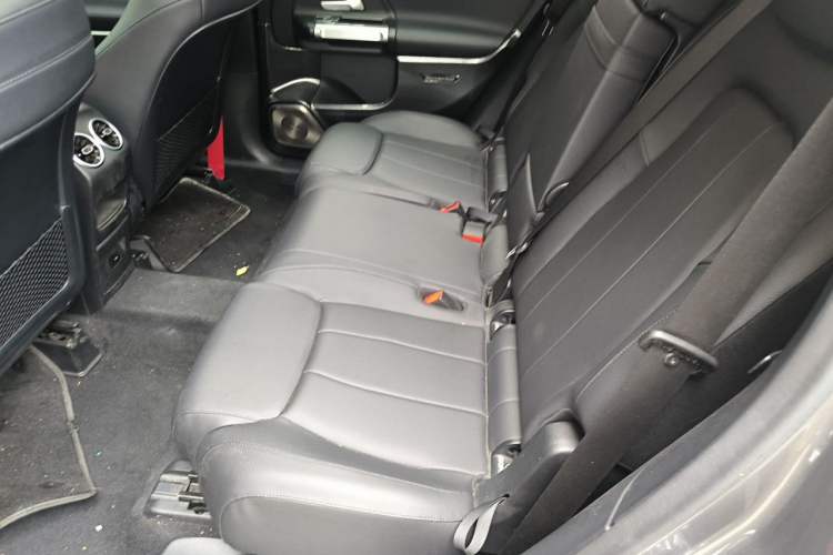 Used Mercedes-Benz GLB 2021 GLB 200 Dynamic Edition Left Rear Seat