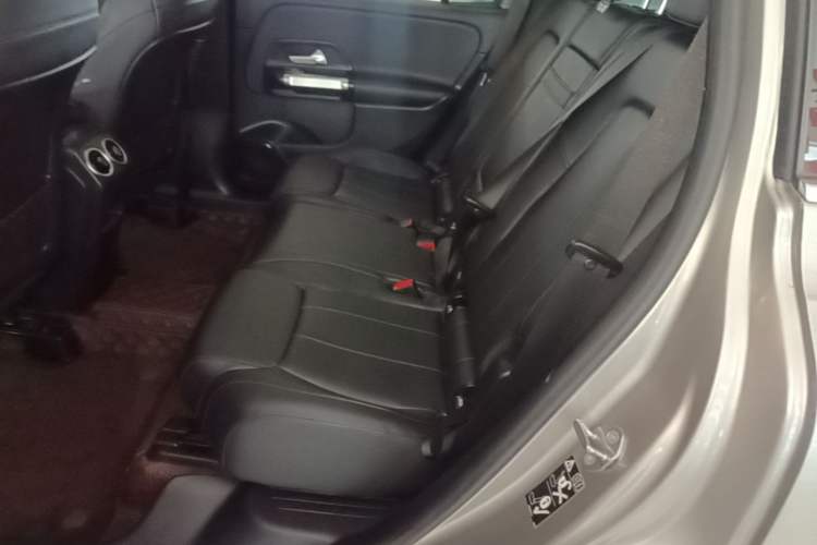 Used Mercedes-Benz GLB 2021 GLB 200 Dynamic Edition Left Rear Seat