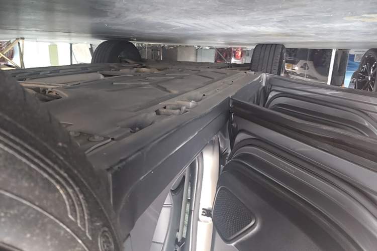 Used Mercedes-Benz GLB 2021 GLB 200 Fashion Model Left Side Sill