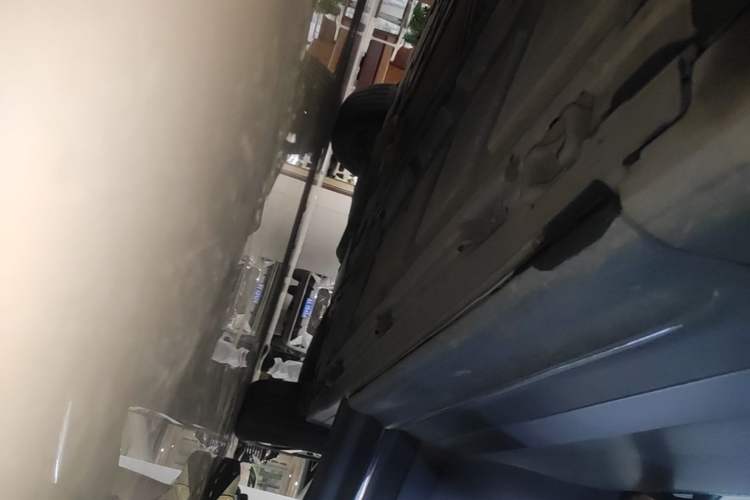 Used Mercedes-Benz GLB 2021 GLB 200 Fashion Model Left Side Sill