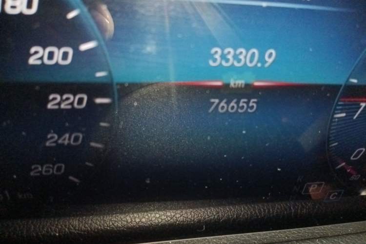 Used Mercedes-Benz GLB 2021 GLB 200 Dynamic Edition Odometer Close Up