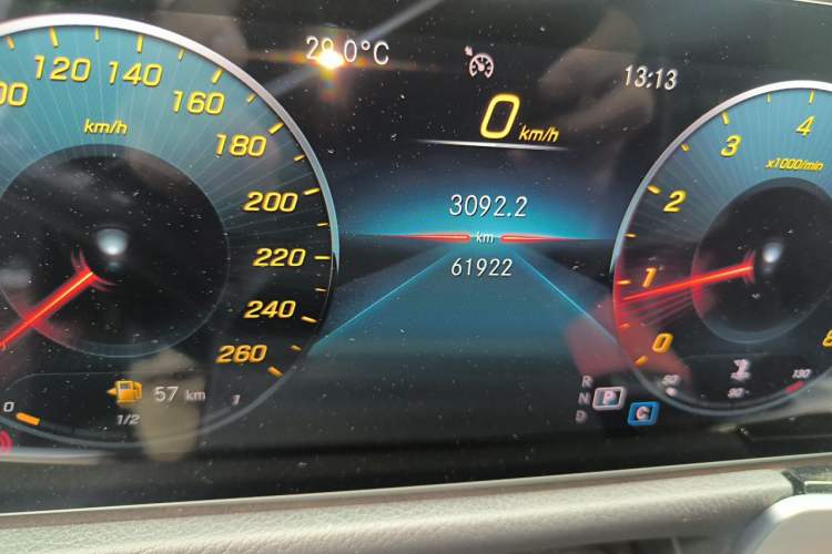 Used Mercedes-Benz GLB 2021 GLB 200 Dynamic Edition Odometer Close Up