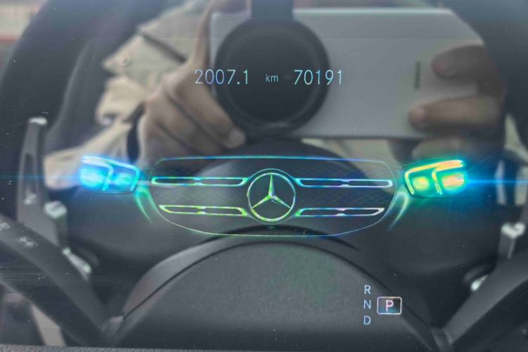 Used Mercedes-Benz GLB 2021 GLB 200 Dynamic Edition Odometer Close Up