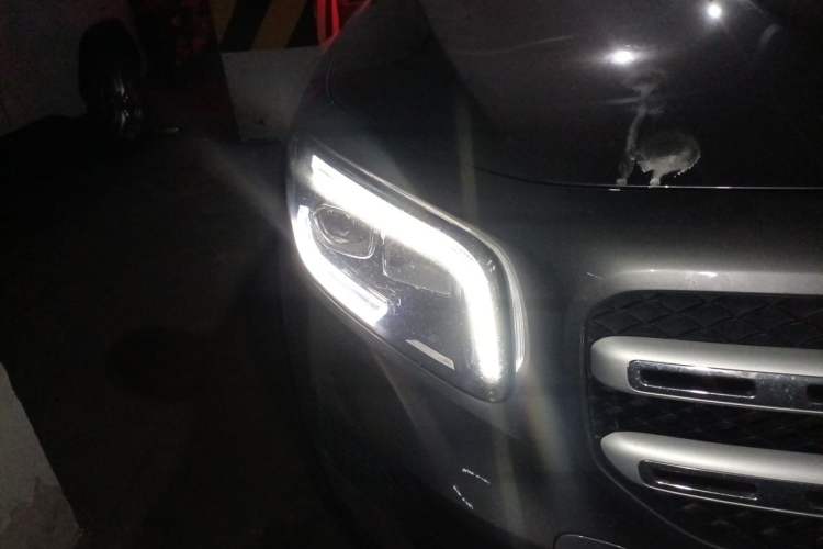 Used Mercedes-Benz GLB 2021 GLB 200 Dynamic Edition Right Front Headlight