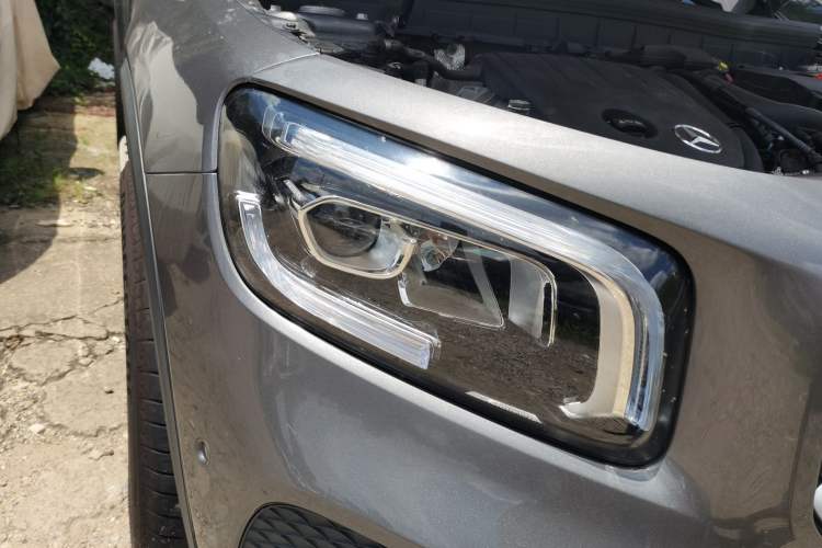 Used Mercedes-Benz GLB 2021 GLB 200 Fashion Model Right Front Headlight