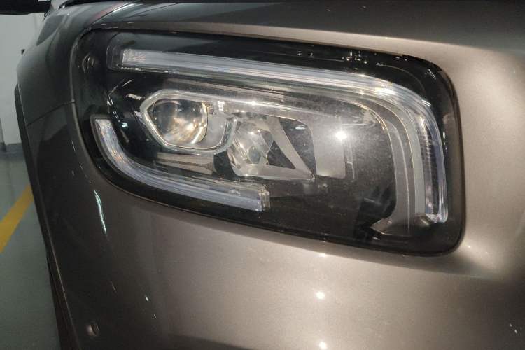 Used Mercedes-Benz GLB 2021 GLB 200 Dynamic Edition Right Front Headlight
