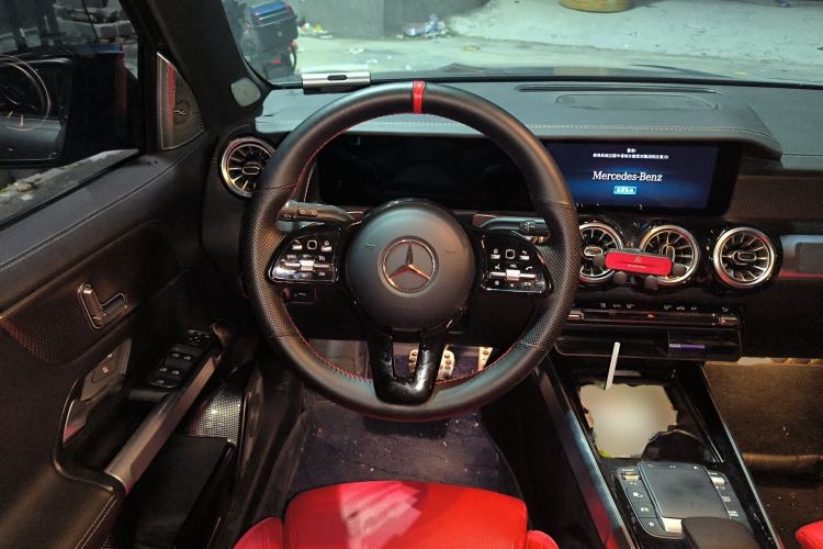 Used Mercedes-Benz GLB 2021 GLB 200 Dynamic Edition Steering Wheel