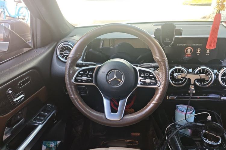 Used Mercedes-Benz GLB 2021 GLB 200 Fashion Model Steering Wheel