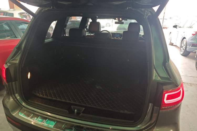 Used Mercedes-Benz GLB 2021 GLB 200 Dynamic Edition Trunk