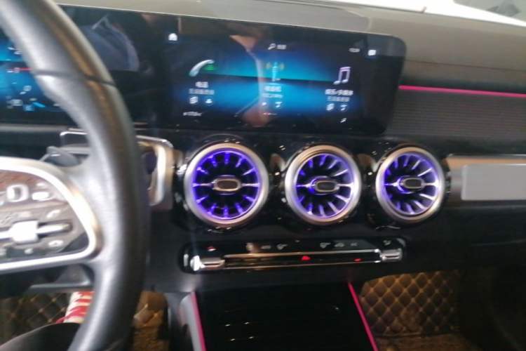 Used Mercedes-Benz GLB 2021 GLB 200 Fashion Model Audio And AC Panel