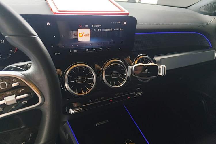 Used Mercedes-Benz GLB 2021 GLB 200 Dynamic Edition Audio And AC Panel