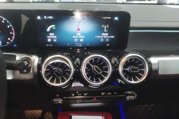 Used Mercedes-Benz GLB 2021 GLB 200 Fashion Model Audio And AC Panel