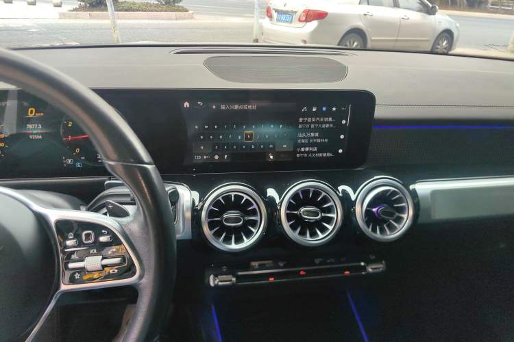 Used Mercedes-Benz GLB 2021 GLB 200 Fashion Model Audio And AC Panel