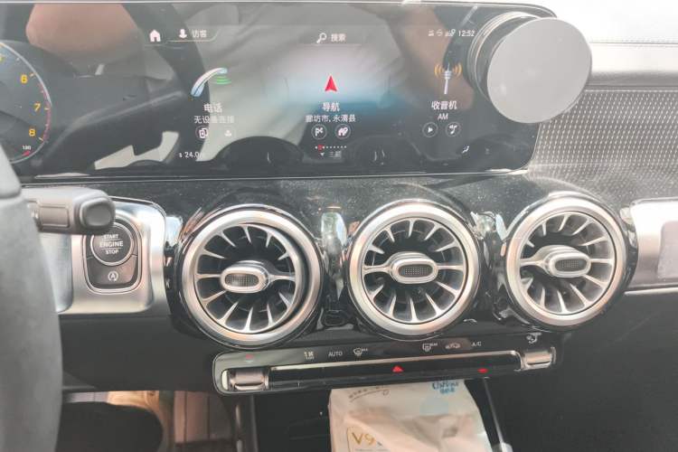 Used Mercedes-Benz GLB 2021 GLB 200 Fashion Model Audio And AC Panel