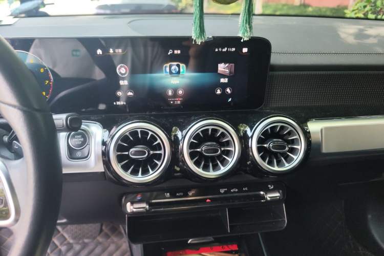 Used Mercedes-Benz GLB 2021 GLB 200 Fashion Model Audio And AC Panel
