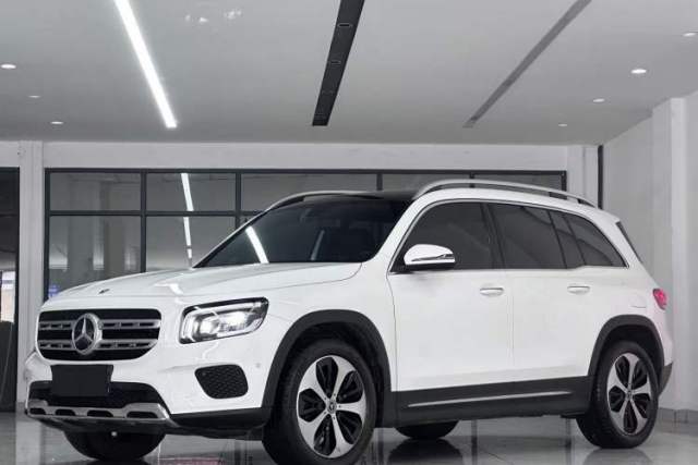 Używany Mercedes-Benz GLB 2021 GLB 200 Fashion Model