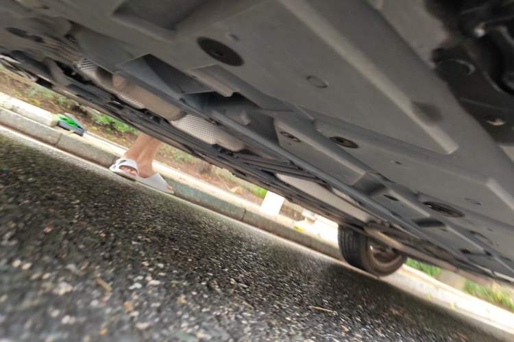 Used Mercedes-Benz GLB 2021 GLB 200 Fashion Model Chassis Front Left