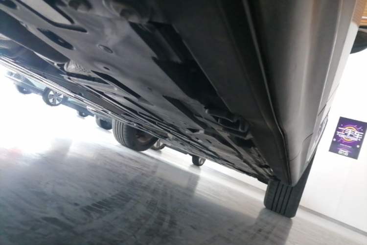 Used Mercedes-Benz GLB 2021 GLB 200 Fashion Model Chassis Rear Right