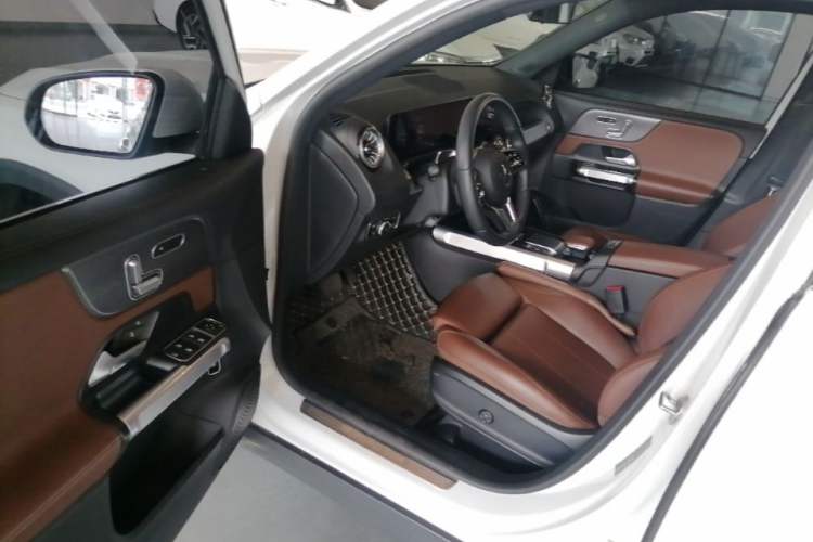 Used Mercedes-Benz GLB 2021 GLB 200 Fashion Model Driver Seat