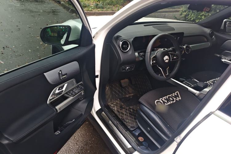Used Mercedes-Benz GLB 2021 GLB 180 Dynamic Edition Driver Seat