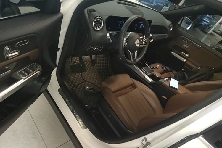 Used Mercedes-Benz GLB 2021 GLB 200 Fashion Model Driver Seat
