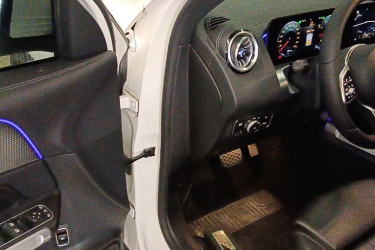 Used Mercedes-Benz GLB 2021 GLB 200 Dynamic Edition Driver Seat