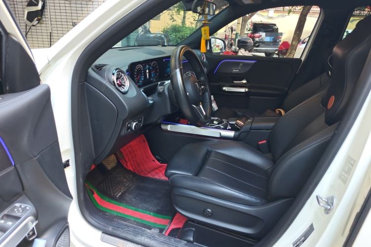 Used Mercedes-Benz GLB 2021 GLB 200 Dynamic Edition Driver Seat