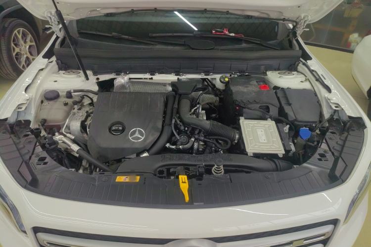 Used Mercedes-Benz GLB 2021 GLB 200 Dynamic Edition Engine Bay